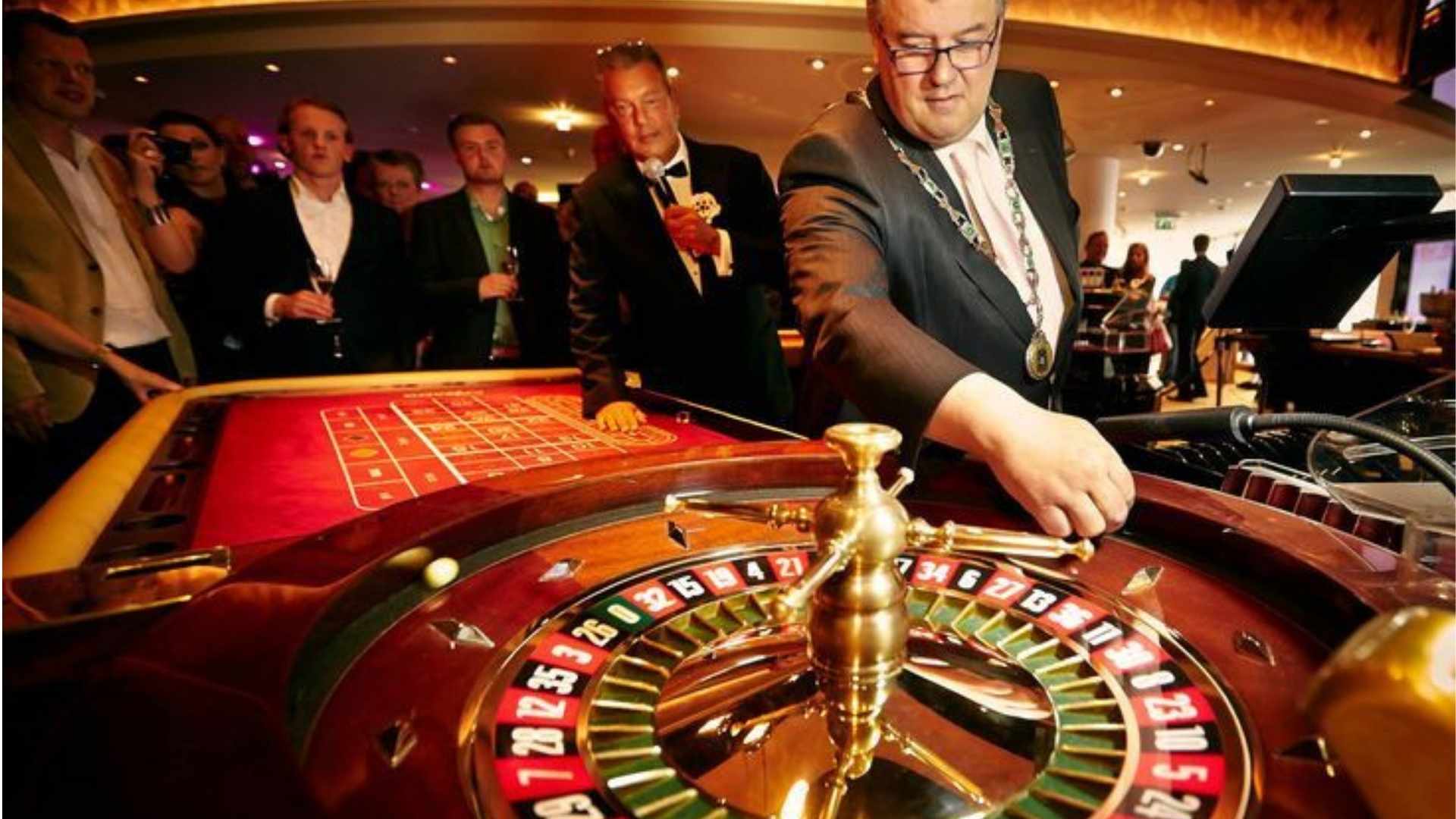 Practical Poker Lessons for Beginners